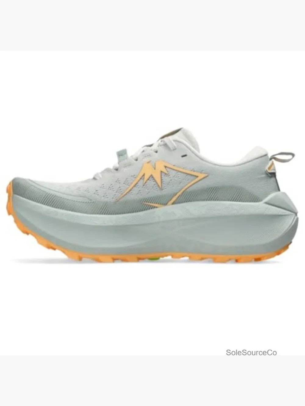 Trail Running Shoes with Engineered Mesh Upper, Maximum Cushioning